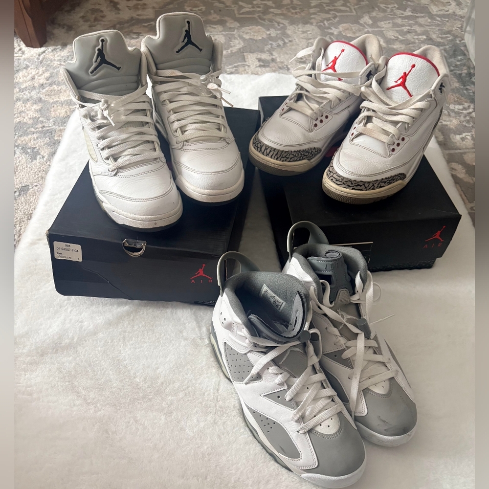 Jordan Sneakers - White and Gray